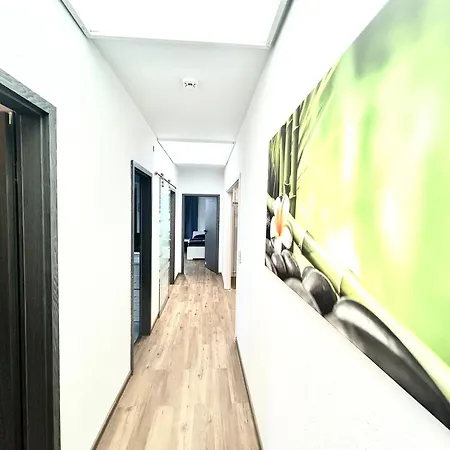 Luxurioese 170qm All-in-ferienwohnung 格林德